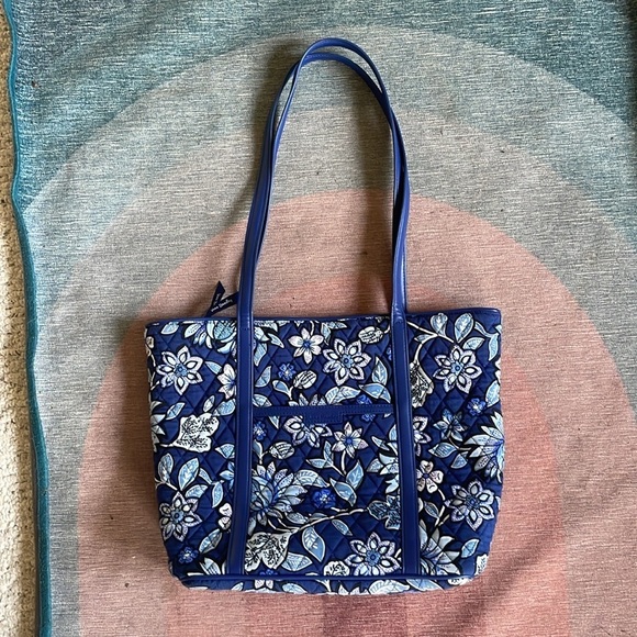 Vera Bradley Bohemian Quilted Floral Blue Tote Bag - Picture 5 of 11